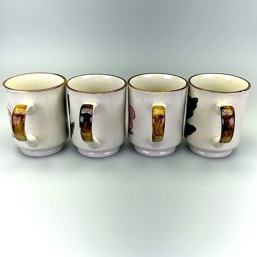 Vintage Speckled Floral Mugs - Picture 6 of 7